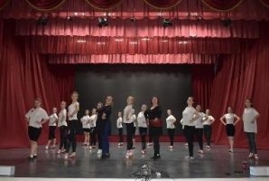 В городе Пласт прошёл мастер-класс по хореографии по теме «Народный танец» 