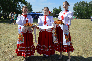 Большой фольклорный фестиваль прошел в эти выходные в с.Кочердык Октябрьского района