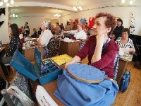 В Миассе прошел VIII Межрегиональный конкурс мастеров по ручной вышивке «Скажи нам, нить, через века»